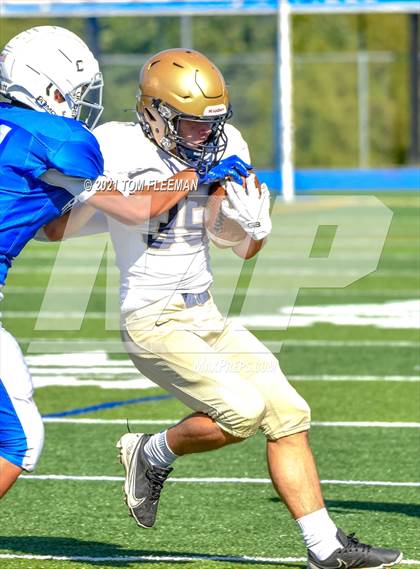 Thumbnail 3 in Aquinas @ Rockhurst photogallery.