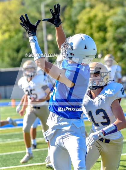 Thumbnail 3 in Aquinas @ Rockhurst photogallery.