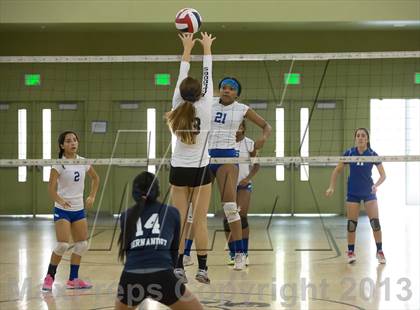 Thumbnail 3 in Elizabeth Learning Center vs. LACES (CIF LA City Section D4 Final) photogallery.