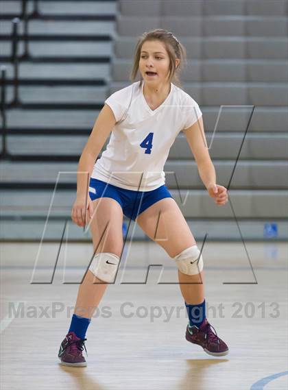 Thumbnail 3 in Elizabeth Learning Center vs. LACES (CIF LA City Section D4 Final) photogallery.