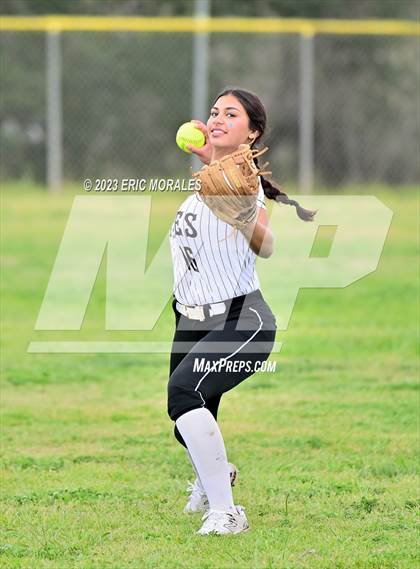 Thumbnail 1 in Olympian vs. La Costa Canyon (Cougar Classic) photogallery.