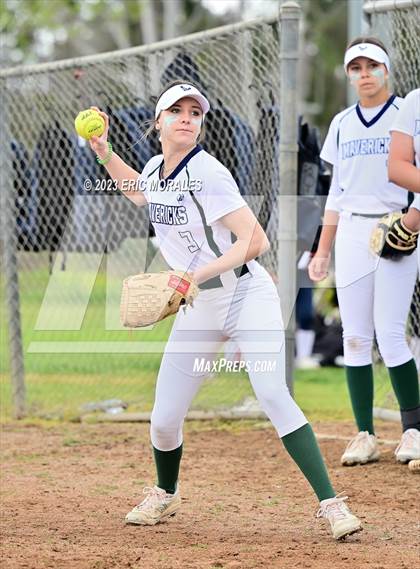 Thumbnail 1 in Olympian vs. La Costa Canyon (Cougar Classic) photogallery.