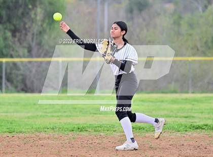 Thumbnail 2 in Olympian vs. La Costa Canyon (Cougar Classic) photogallery.