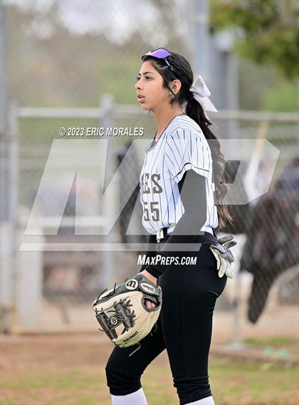 Thumbnail 2 in Olympian vs. La Costa Canyon (Cougar Classic) photogallery.