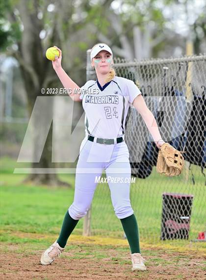Thumbnail 2 in Olympian vs. La Costa Canyon (Cougar Classic) photogallery.