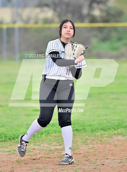 Thumbnail 1 in Olympian vs. La Costa Canyon (Cougar Classic) photogallery.