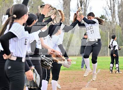 Thumbnail 2 in Olympian vs. La Costa Canyon (Cougar Classic) photogallery.