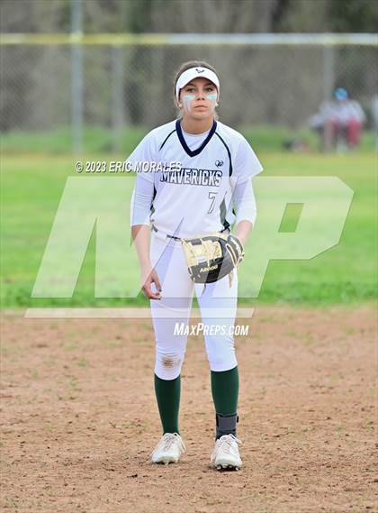 Thumbnail 3 in Olympian vs. La Costa Canyon (Cougar Classic) photogallery.