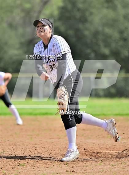 Thumbnail 2 in Olympian vs. La Costa Canyon (Cougar Classic) photogallery.
