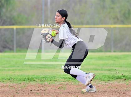 Thumbnail 1 in Olympian vs. La Costa Canyon (Cougar Classic) photogallery.