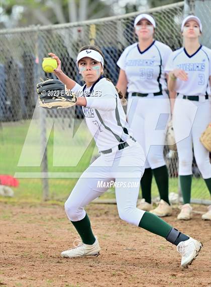 Thumbnail 2 in Olympian vs. La Costa Canyon (Cougar Classic) photogallery.