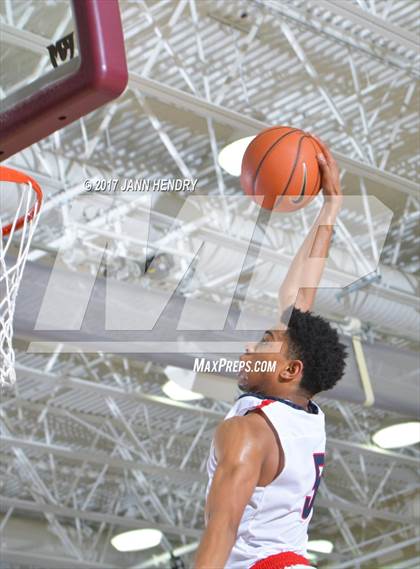 Thumbnail 3 in Viewpoint vs. Palm Desert (Rancho Mirage Holiday Invitational) photogallery.
