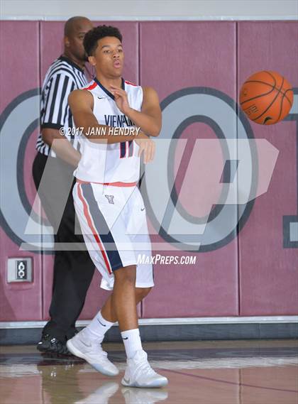 Thumbnail 1 in Viewpoint vs. Palm Desert (Rancho Mirage Holiday Invitational) photogallery.