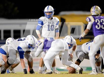 Thumbnail 1 in St. Edmund @ Ascension Catholic (LHSAA Division IV 1st Round) photogallery.