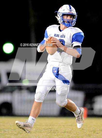 Thumbnail 1 in St. Edmund @ Ascension Catholic (LHSAA Division IV 1st Round) photogallery.