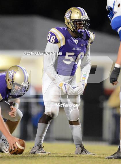 Thumbnail 2 in St. Edmund @ Ascension Catholic (LHSAA Division IV 1st Round) photogallery.