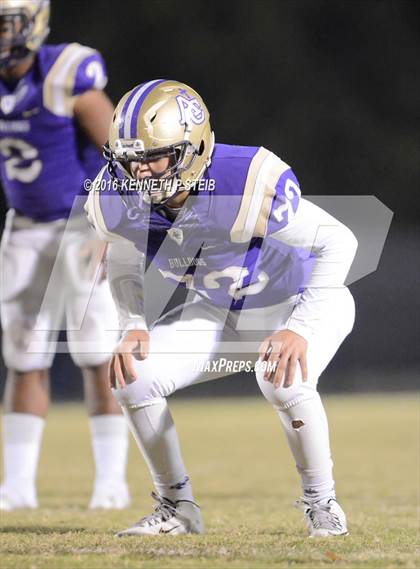 Thumbnail 3 in St. Edmund @ Ascension Catholic (LHSAA Division IV 1st Round) photogallery.
