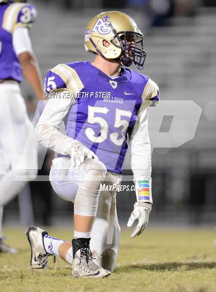 Thumbnail 1 in St. Edmund @ Ascension Catholic (LHSAA Division IV 1st Round) photogallery.