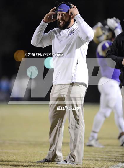 Thumbnail 1 in St. Edmund @ Ascension Catholic (LHSAA Division IV 1st Round) photogallery.