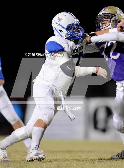 Thumbnail 2 in St. Edmund @ Ascension Catholic (LHSAA Division IV 1st Round) photogallery.
