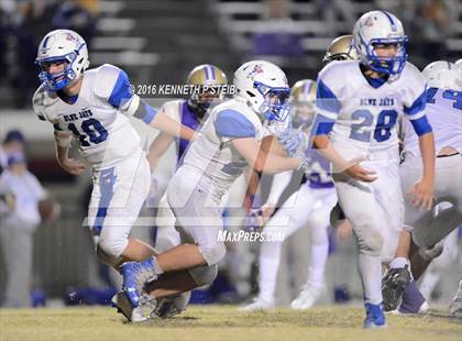 Thumbnail 3 in St. Edmund @ Ascension Catholic (LHSAA Division IV 1st Round) photogallery.