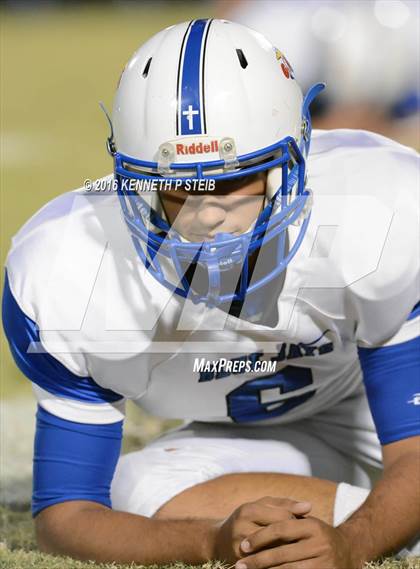 Thumbnail 1 in St. Edmund @ Ascension Catholic (LHSAA Division IV 1st Round) photogallery.