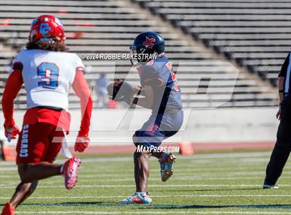 Thumbnail 1 in Carter @ Kimball photogallery.