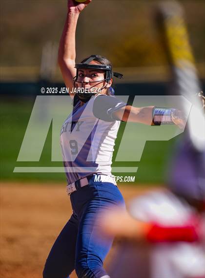 Thumbnail 2 in University vs. Eaton (CHSAA 3A Championship) photogallery.