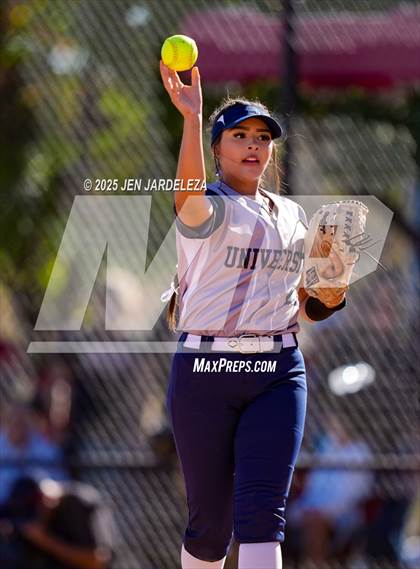 Thumbnail 2 in University vs. Eaton (CHSAA 3A Championship) photogallery.