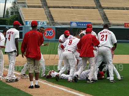 Thumbnail 1 in Monroe vs. Westchester (CIF LA City Section D2 Final) photogallery.