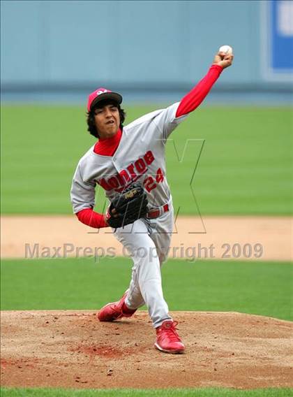 Thumbnail 1 in Monroe vs. Westchester (CIF LA City Section D2 Final) photogallery.