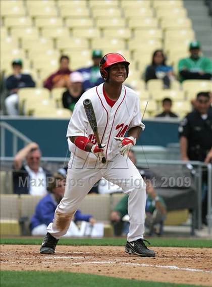 Thumbnail 2 in Monroe vs. Westchester (CIF LA City Section D2 Final) photogallery.