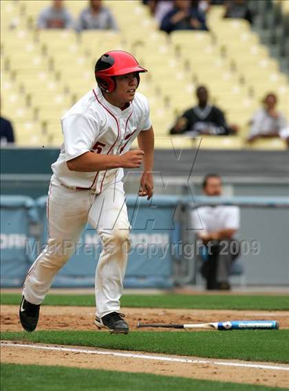 Thumbnail 3 in Monroe vs. Westchester (CIF LA City Section D2 Final) photogallery.