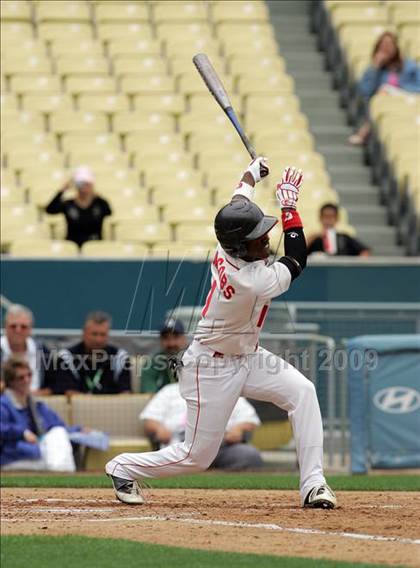 Thumbnail 2 in Monroe vs. Westchester (CIF LA City Section D2 Final) photogallery.