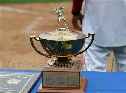 Thumbnail 2 in Monroe vs. Westchester (CIF LA City Section D2 Final) photogallery.