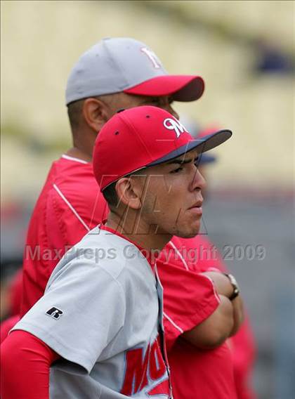 Thumbnail 3 in Monroe vs. Westchester (CIF LA City Section D2 Final) photogallery.