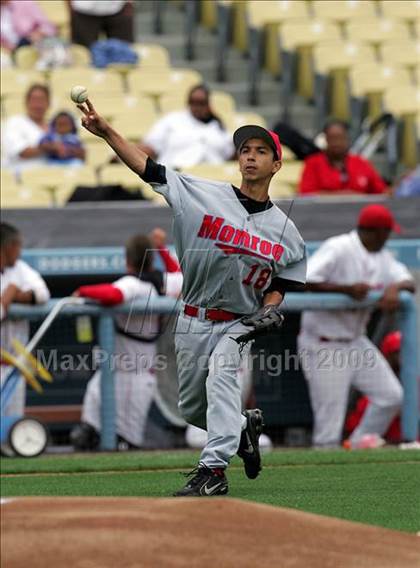 Thumbnail 2 in Monroe vs. Westchester (CIF LA City Section D2 Final) photogallery.