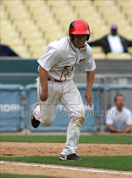 Thumbnail 1 in Monroe vs. Westchester (CIF LA City Section D2 Final) photogallery.