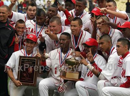 Thumbnail 3 in Monroe vs. Westchester (CIF LA City Section D2 Final) photogallery.