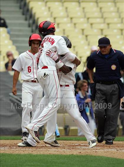 Thumbnail 2 in Monroe vs. Westchester (CIF LA City Section D2 Final) photogallery.