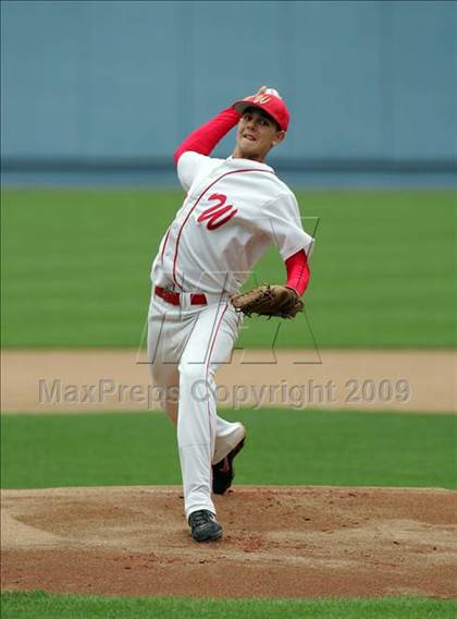 Thumbnail 2 in Monroe vs. Westchester (CIF LA City Section D2 Final) photogallery.