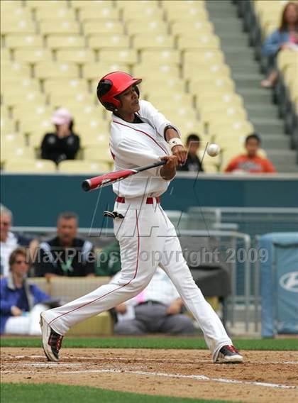 Thumbnail 2 in Monroe vs. Westchester (CIF LA City Section D2 Final) photogallery.