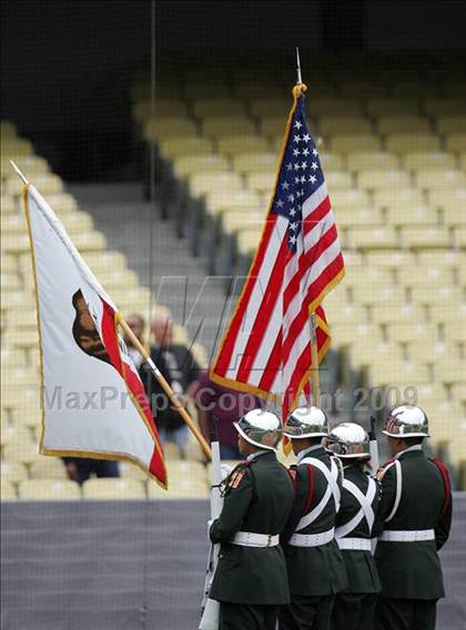 Thumbnail 1 in Monroe vs. Westchester (CIF LA City Section D2 Final) photogallery.