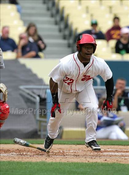 Thumbnail 2 in Monroe vs. Westchester (CIF LA City Section D2 Final) photogallery.