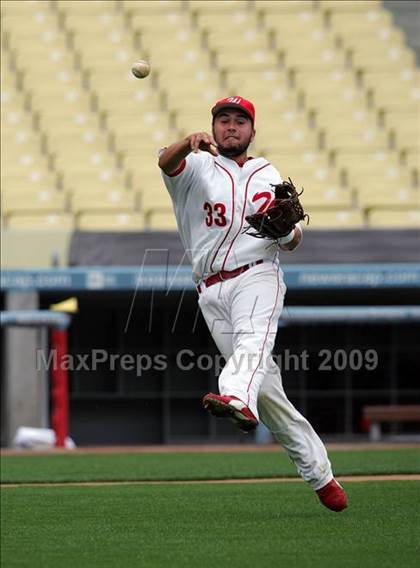 Thumbnail 3 in Monroe vs. Westchester (CIF LA City Section D2 Final) photogallery.