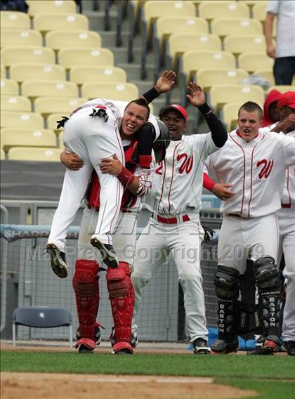Thumbnail 1 in Monroe vs. Westchester (CIF LA City Section D2 Final) photogallery.