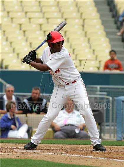 Thumbnail 2 in Monroe vs. Westchester (CIF LA City Section D2 Final) photogallery.