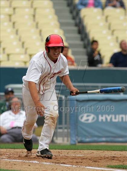 Thumbnail 2 in Monroe vs. Westchester (CIF LA City Section D2 Final) photogallery.