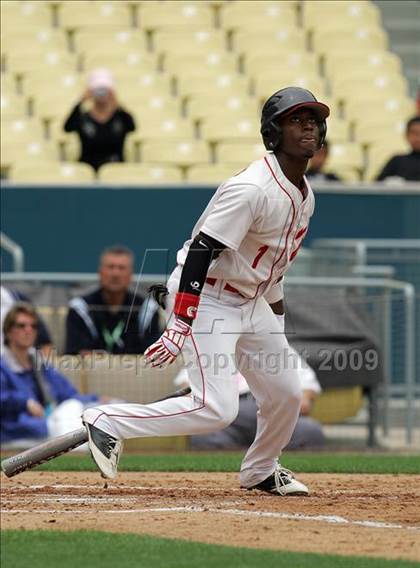 Thumbnail 1 in Monroe vs. Westchester (CIF LA City Section D2 Final) photogallery.