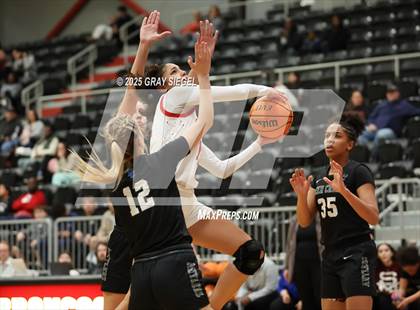 Thumbnail 3 in Deer Creek @ Mustang photogallery.